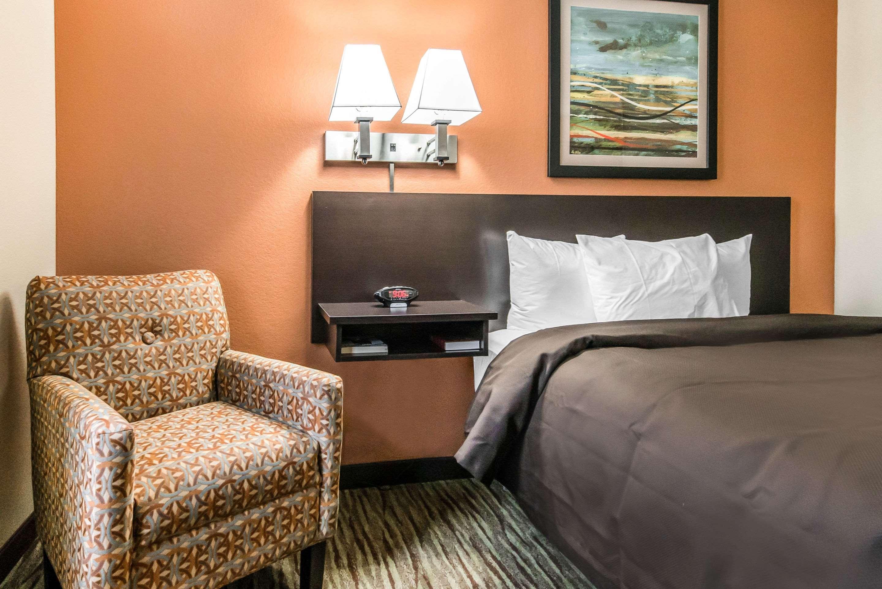 ซับเออร์เบิน เอ็กซ์เท็นเด็ด สเตย์ โฮเทล Hotel วอชิงตัน ภายนอก รูปภาพ